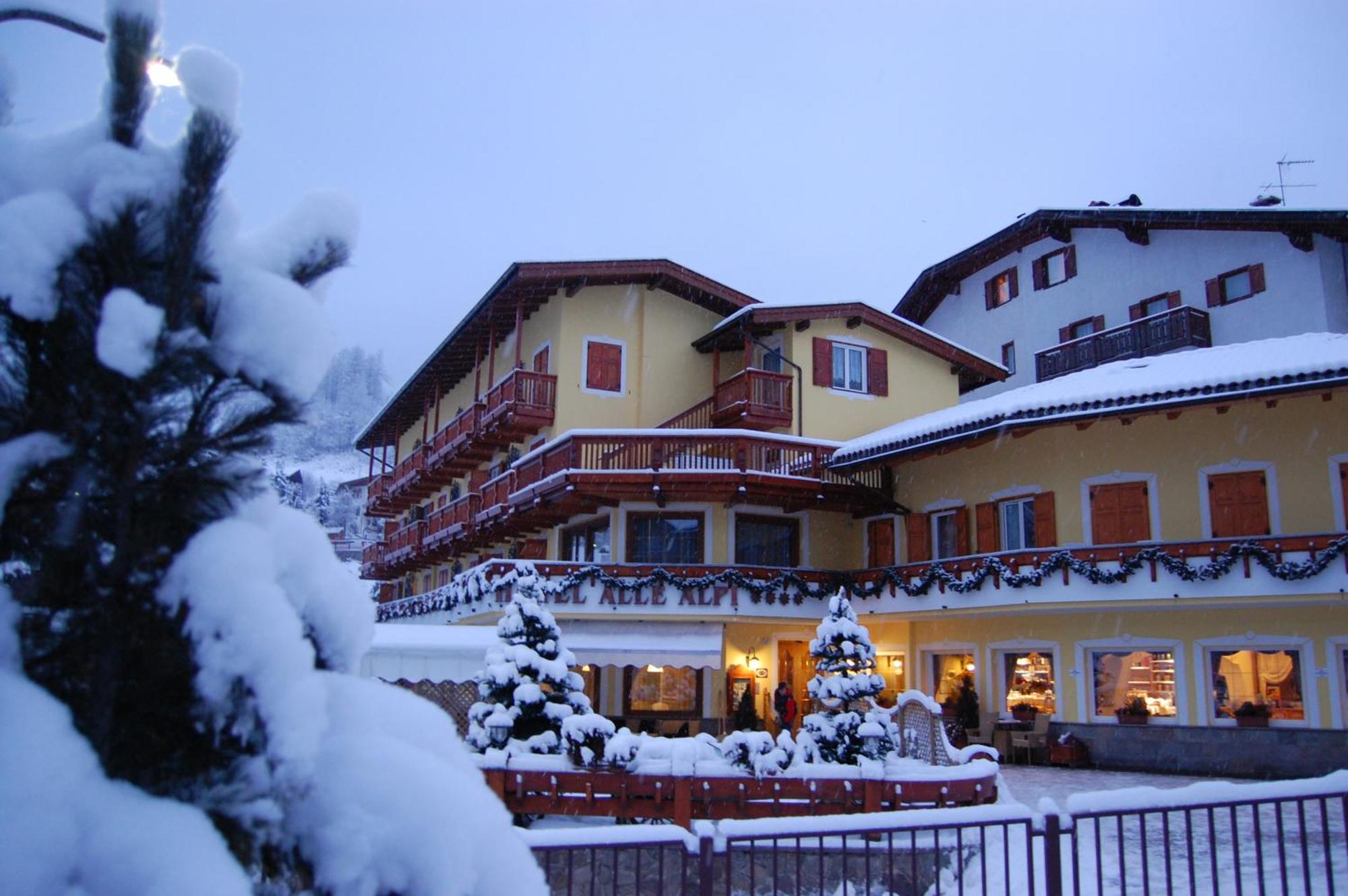 Hotel Alle Alpi Moena Esterno foto