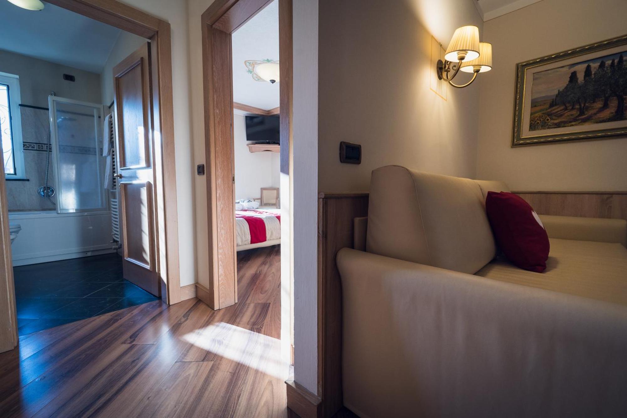 Hotel Alle Alpi Moena Esterno foto