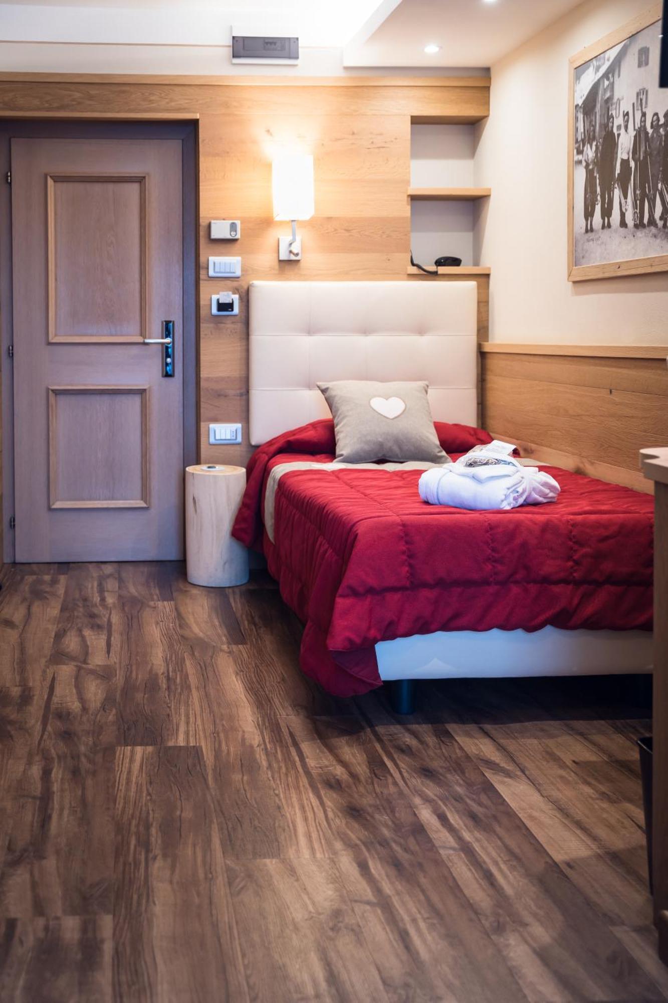Hotel Alle Alpi Moena Esterno foto