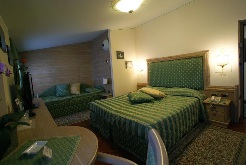 Hotel Alle Alpi Moena Camera foto