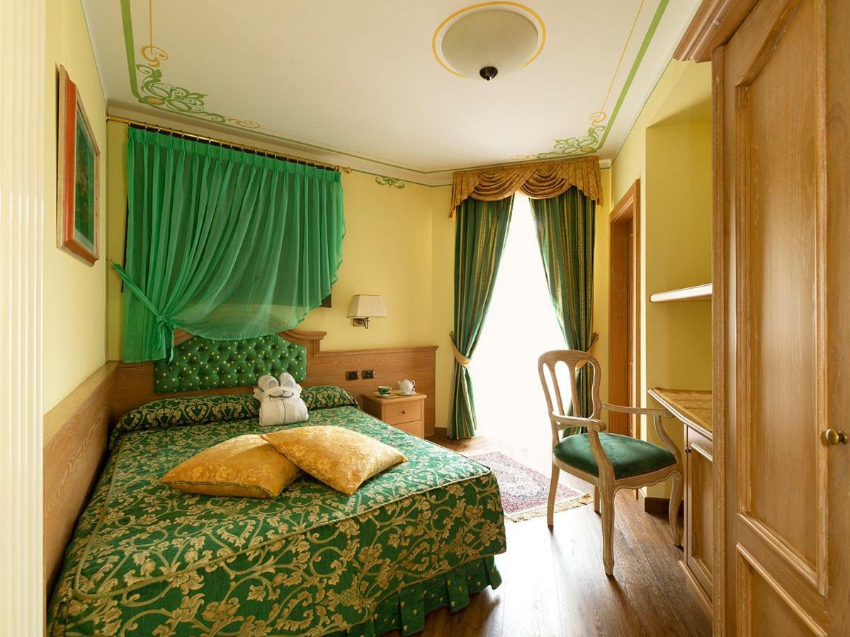 Hotel Alle Alpi Moena Esterno foto